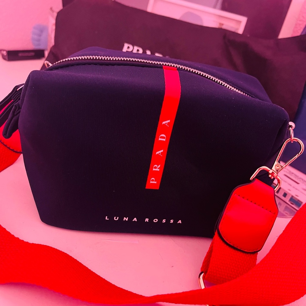 Prada Crossbody bag - Picture 4 of 8